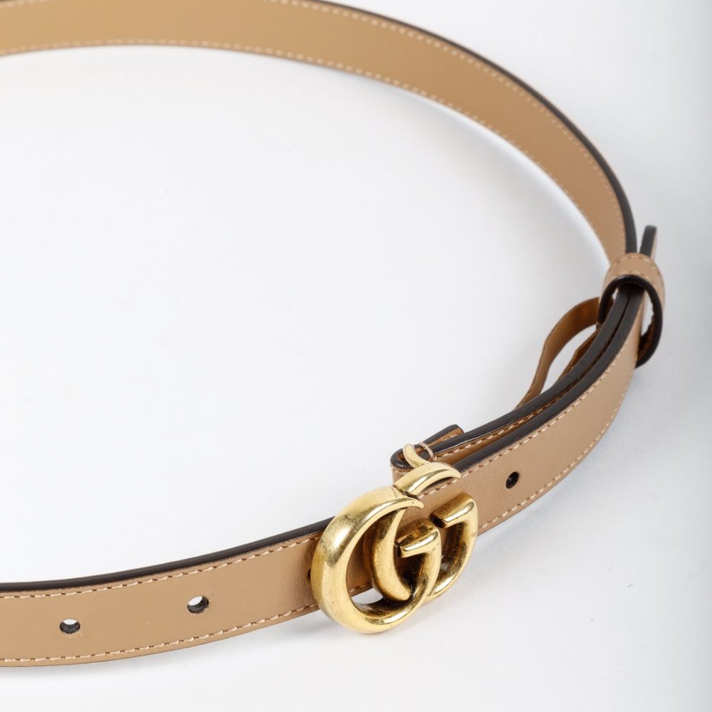 SOLD - Gucci GG Tan Leather Belt - Picture 3 of 4